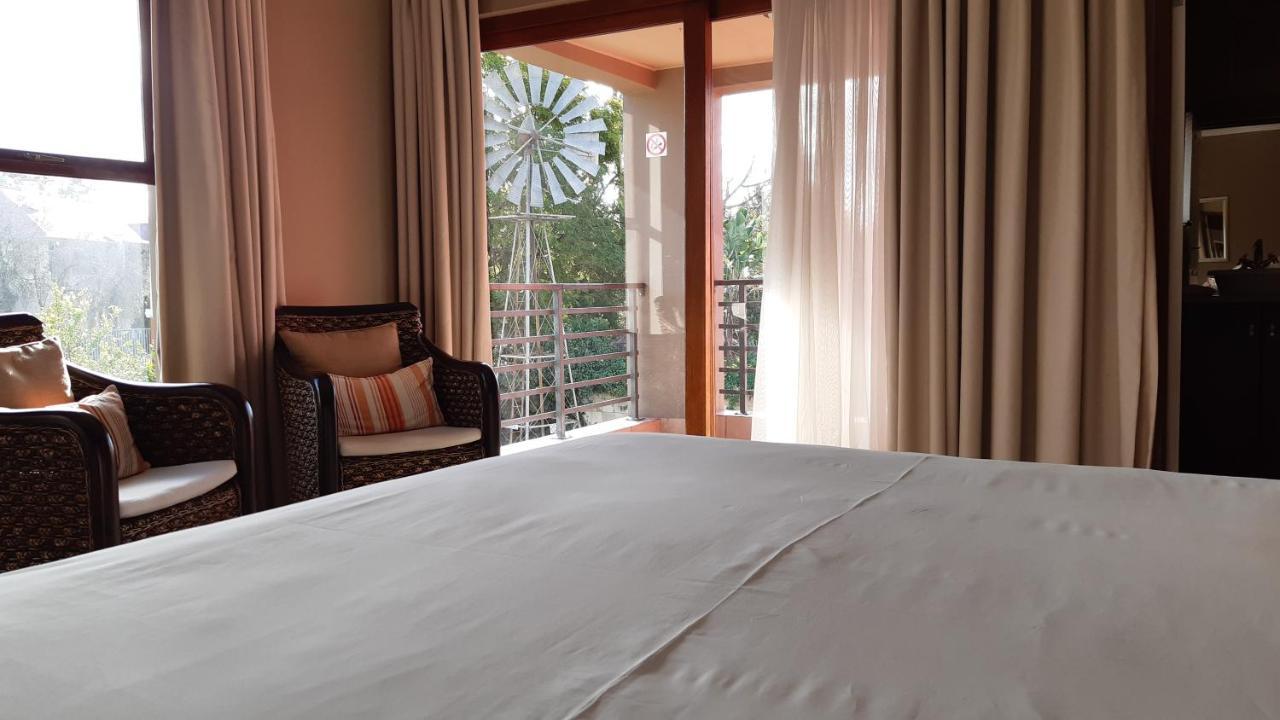 Karoo Sun Boutique Guest House Оудсгорн Екстер'єр фото