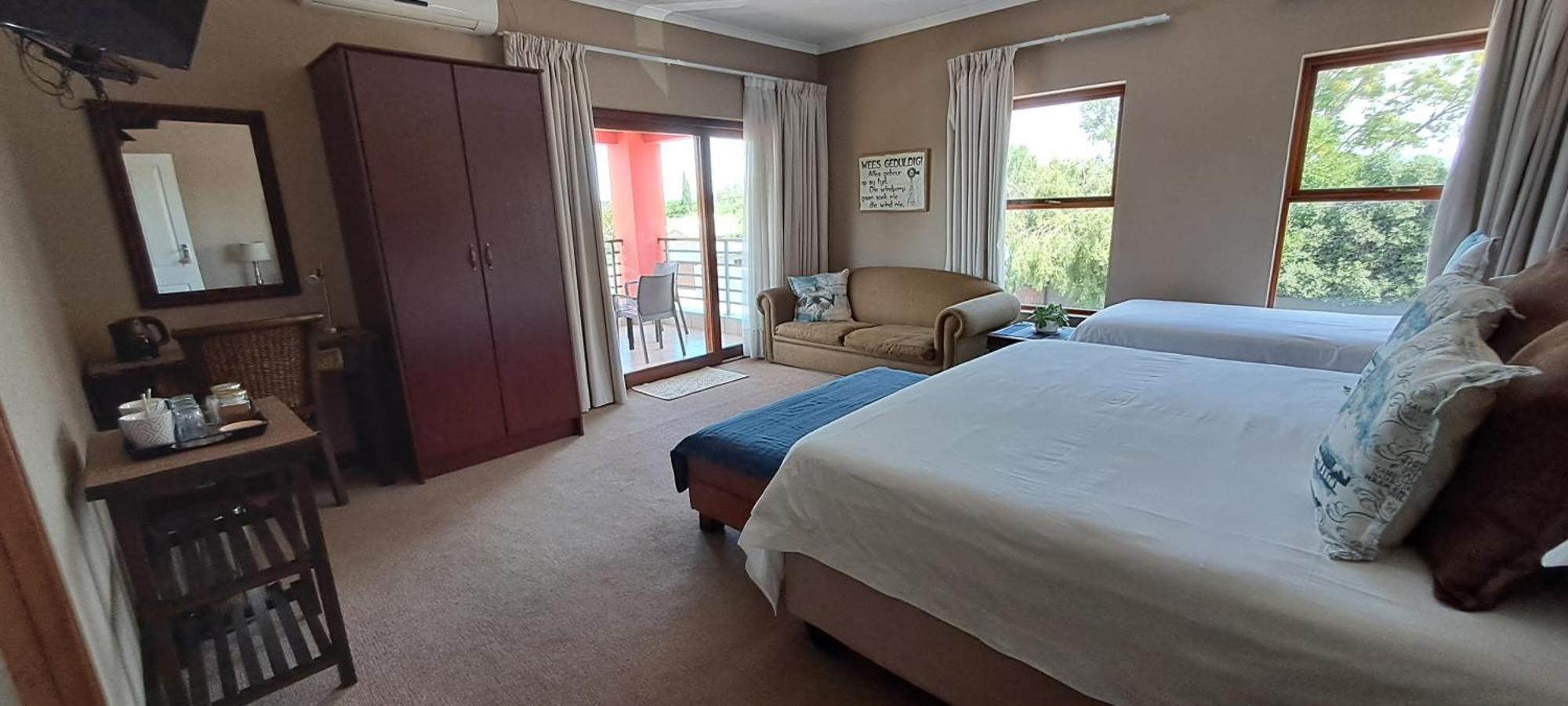 Karoo Sun Boutique Guest House Оудсгорн Екстер'єр фото